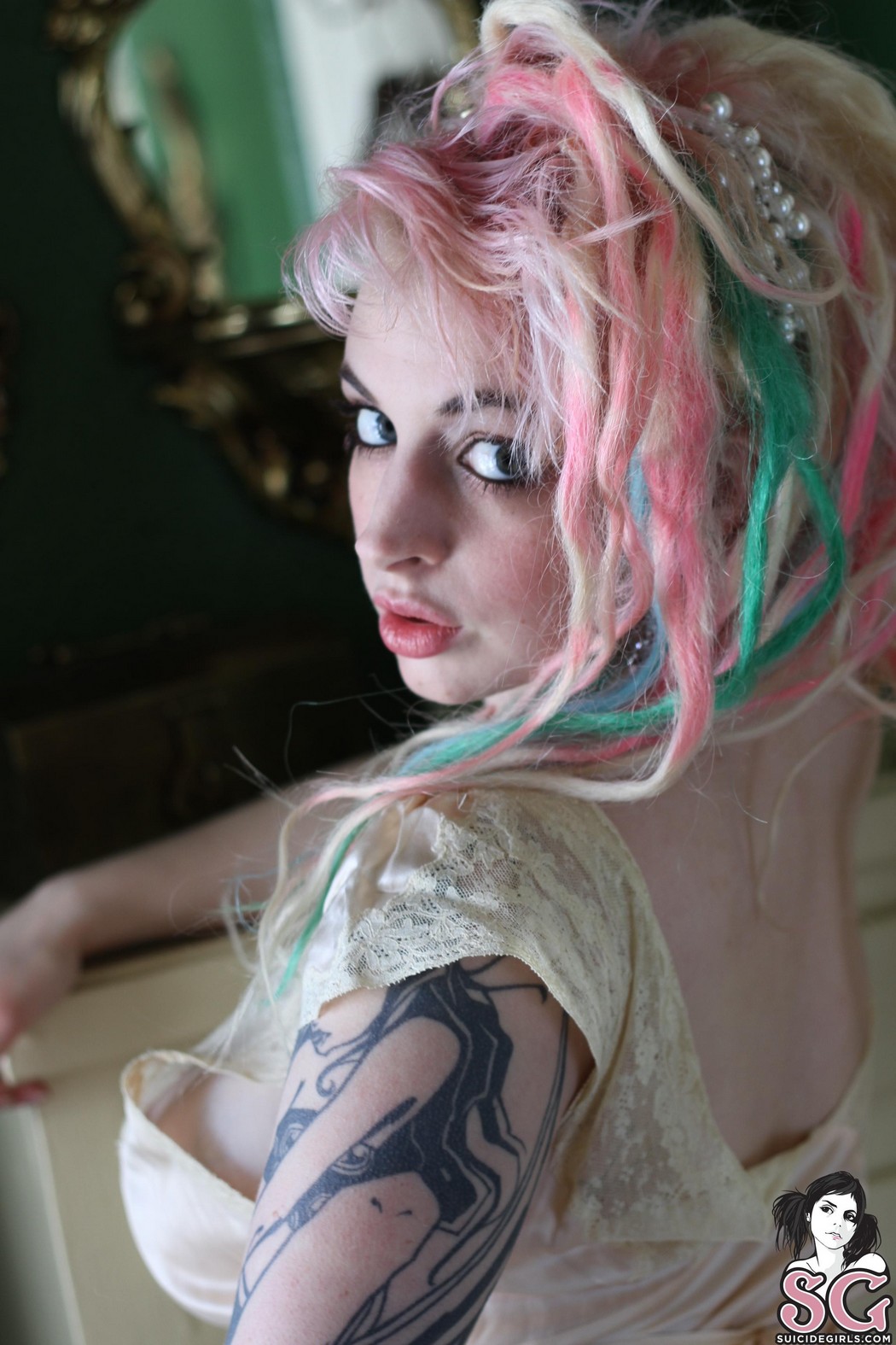 [Suicide Girls] Adria - Princess