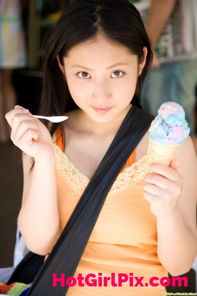 Irie Saaya - Stunning Japanese model with baby face