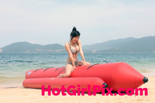 Elly Tran in Thailand