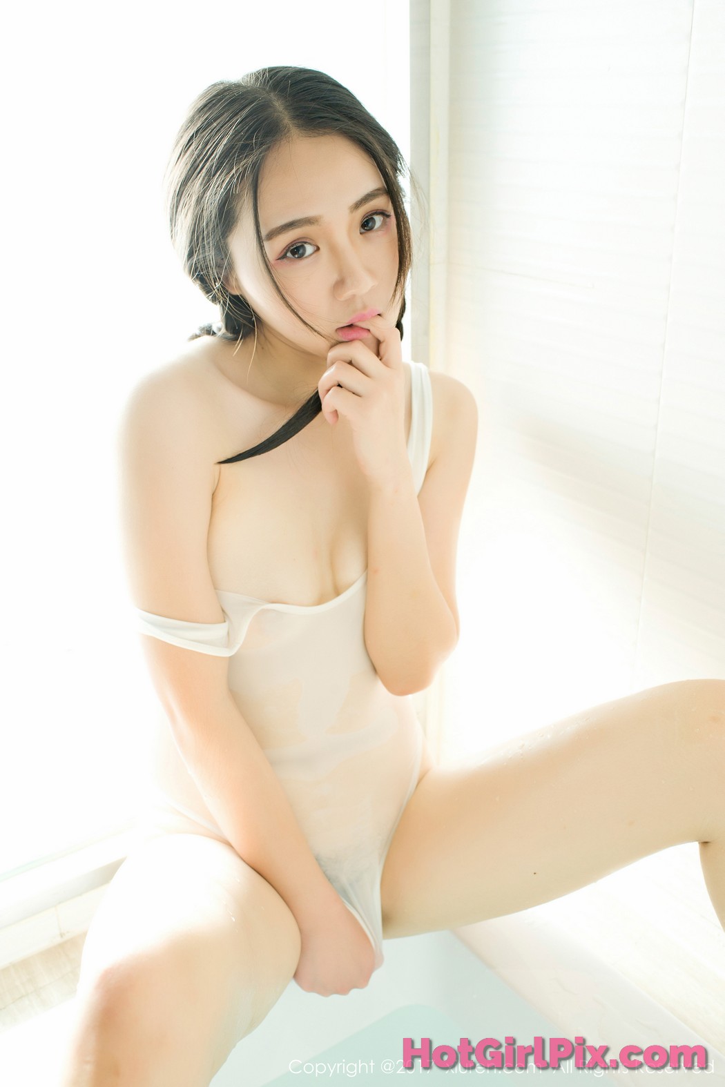 [XIUREN] No.739 Yang Xin Xin 杨欣欣