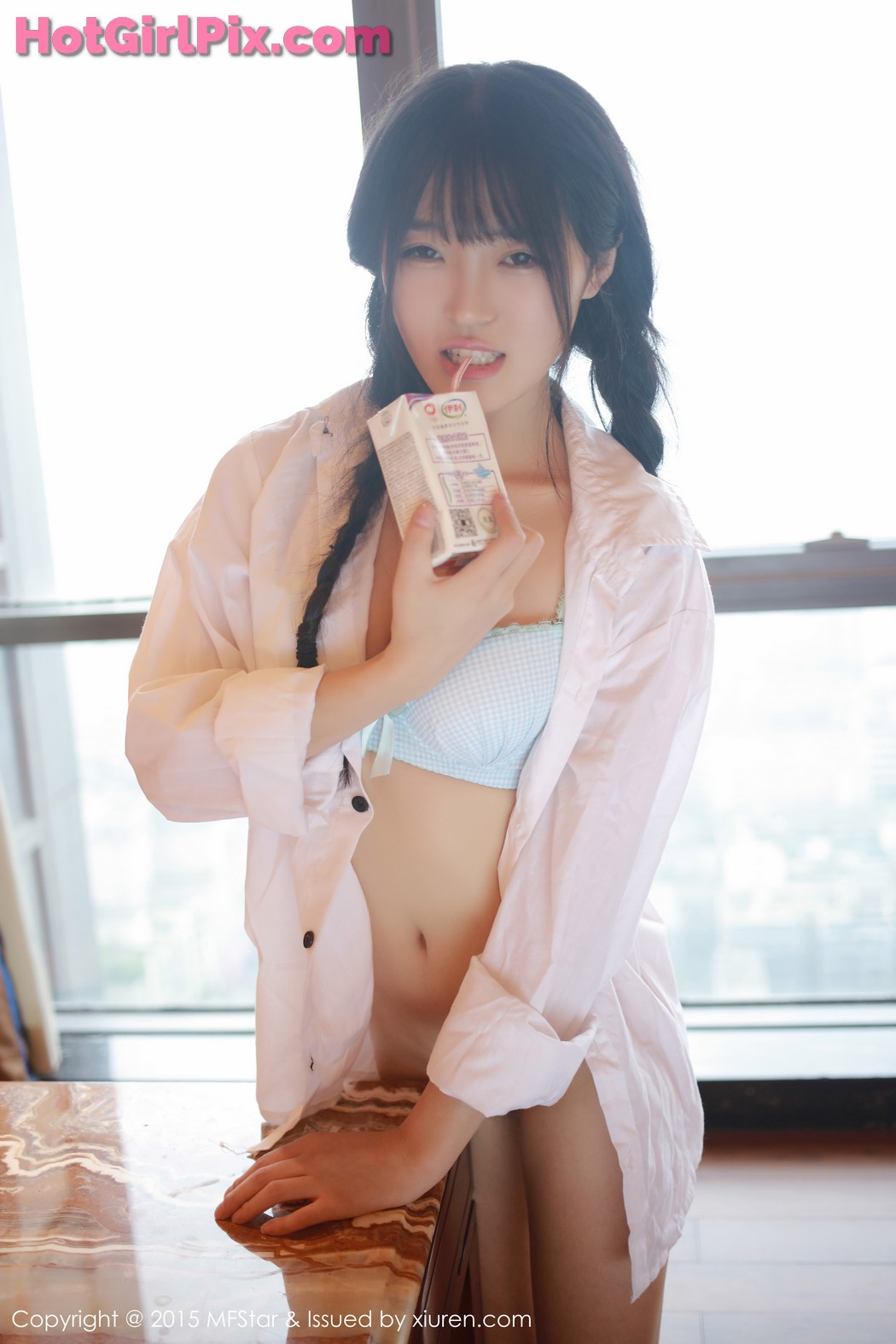 [MFStar] VOL.025 Yi Xiao Qi 伊小七MoMo