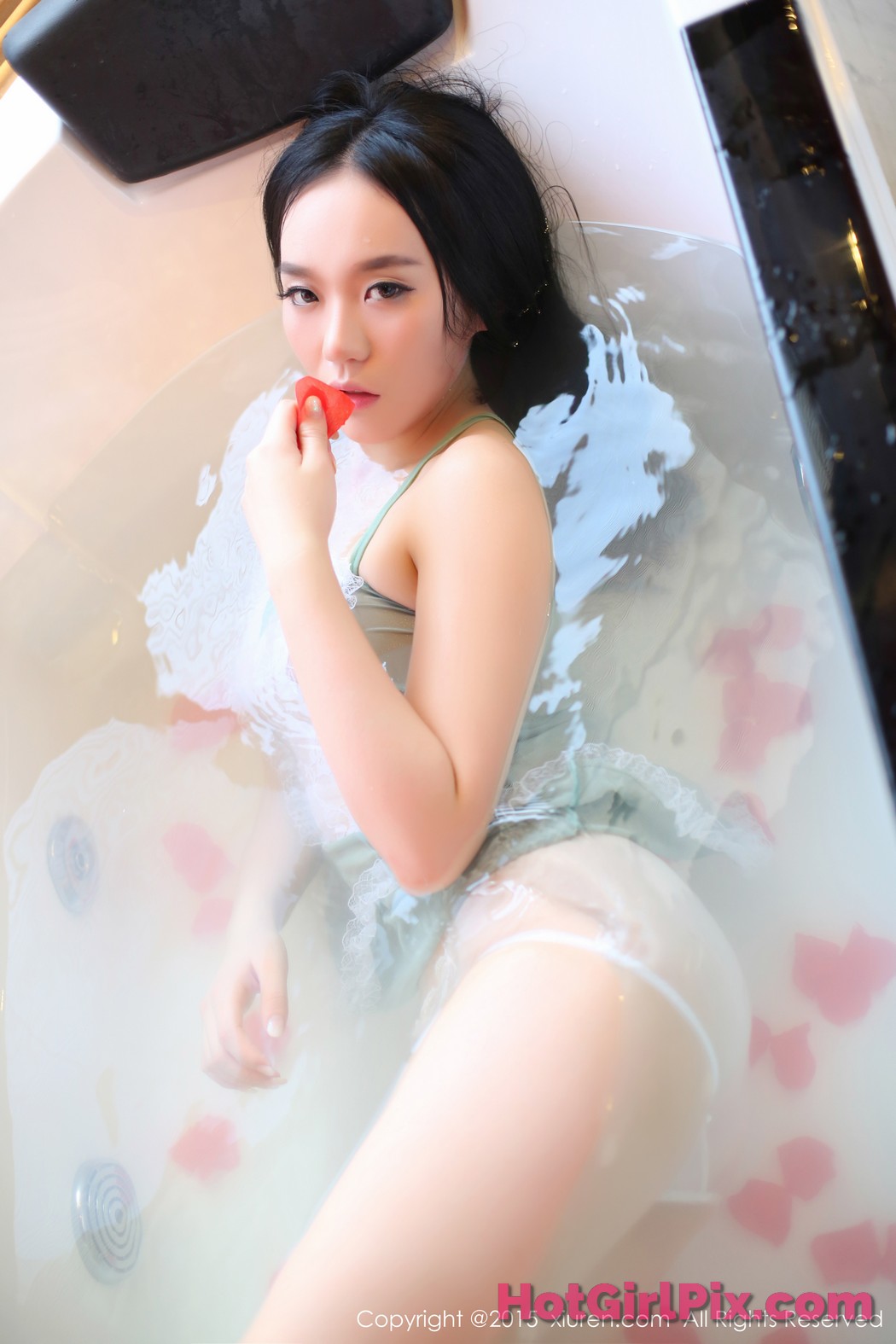 [XIUREN] No.273 Xiao Ruo 小若jennifer