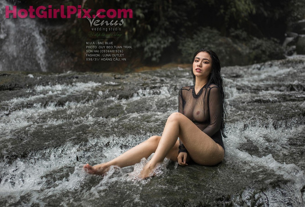 Linh Miu in see-through album Cover Photo