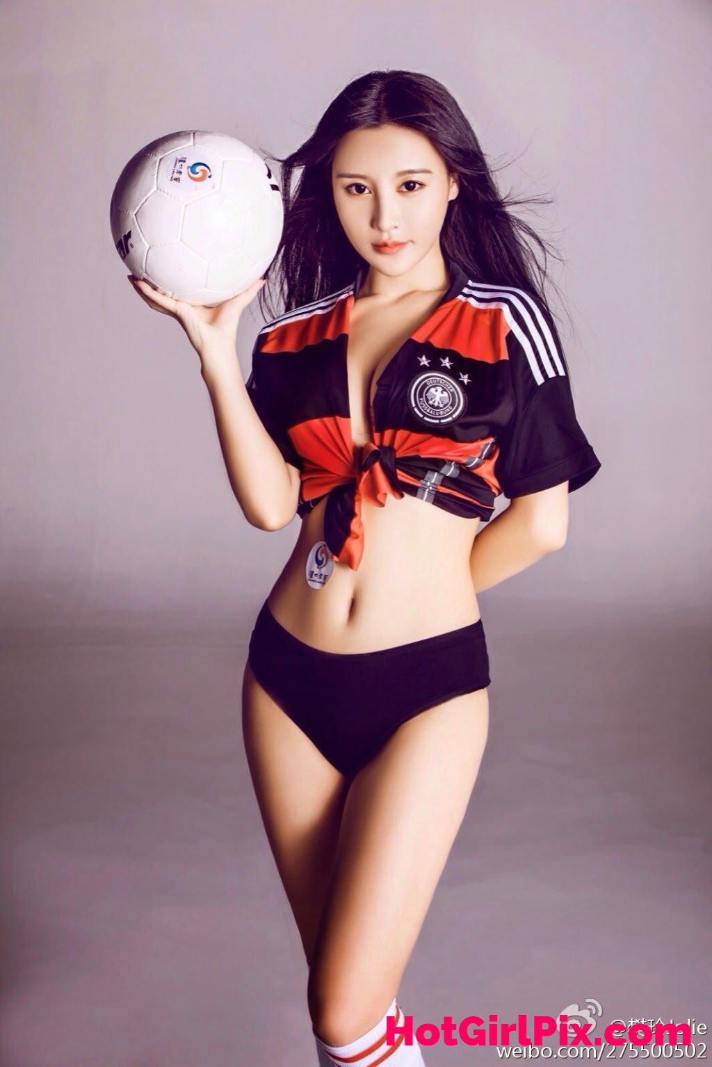 Fan Ling (Jolie) - Stunning Chinese girl from Beijing