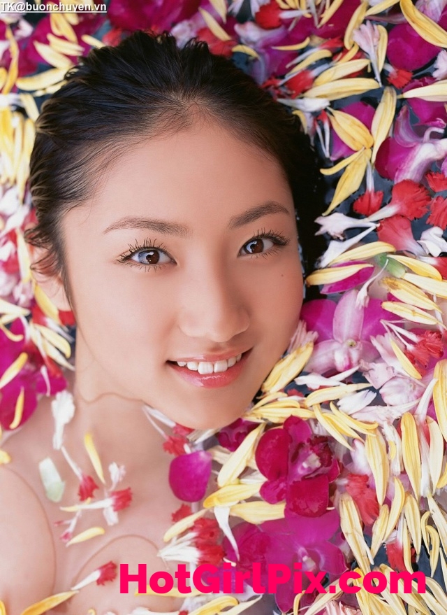 Irie Saaya - Stunning Japanese model with baby face