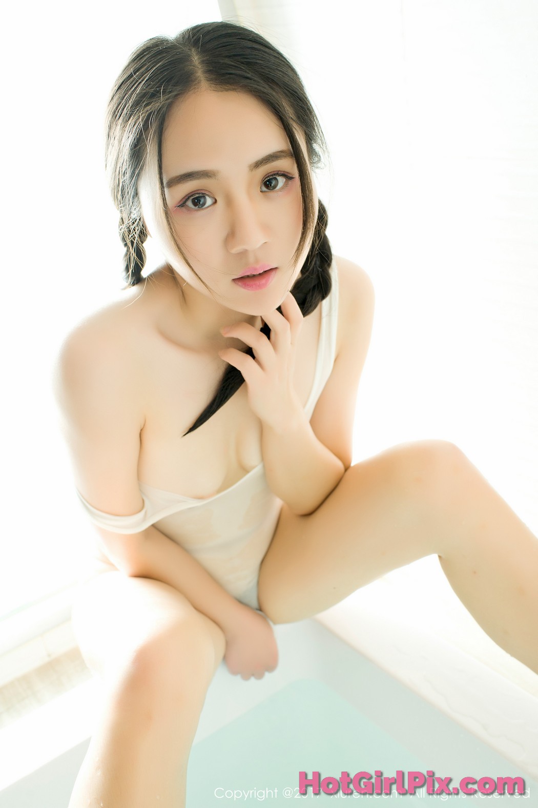 [XIUREN] No.739 Yang Xin Xin 杨欣欣