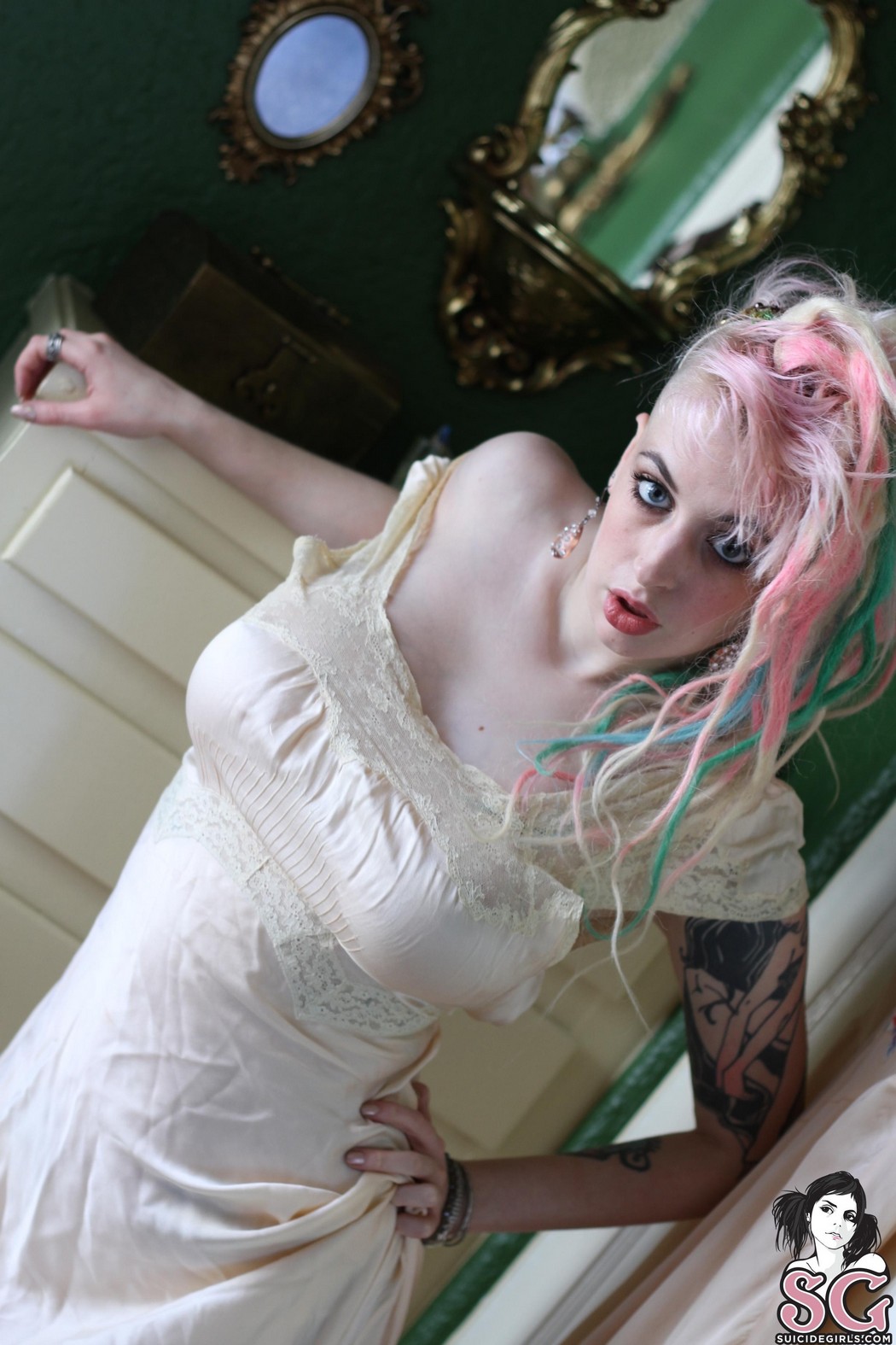 [Suicide Girls] Adria - Princess