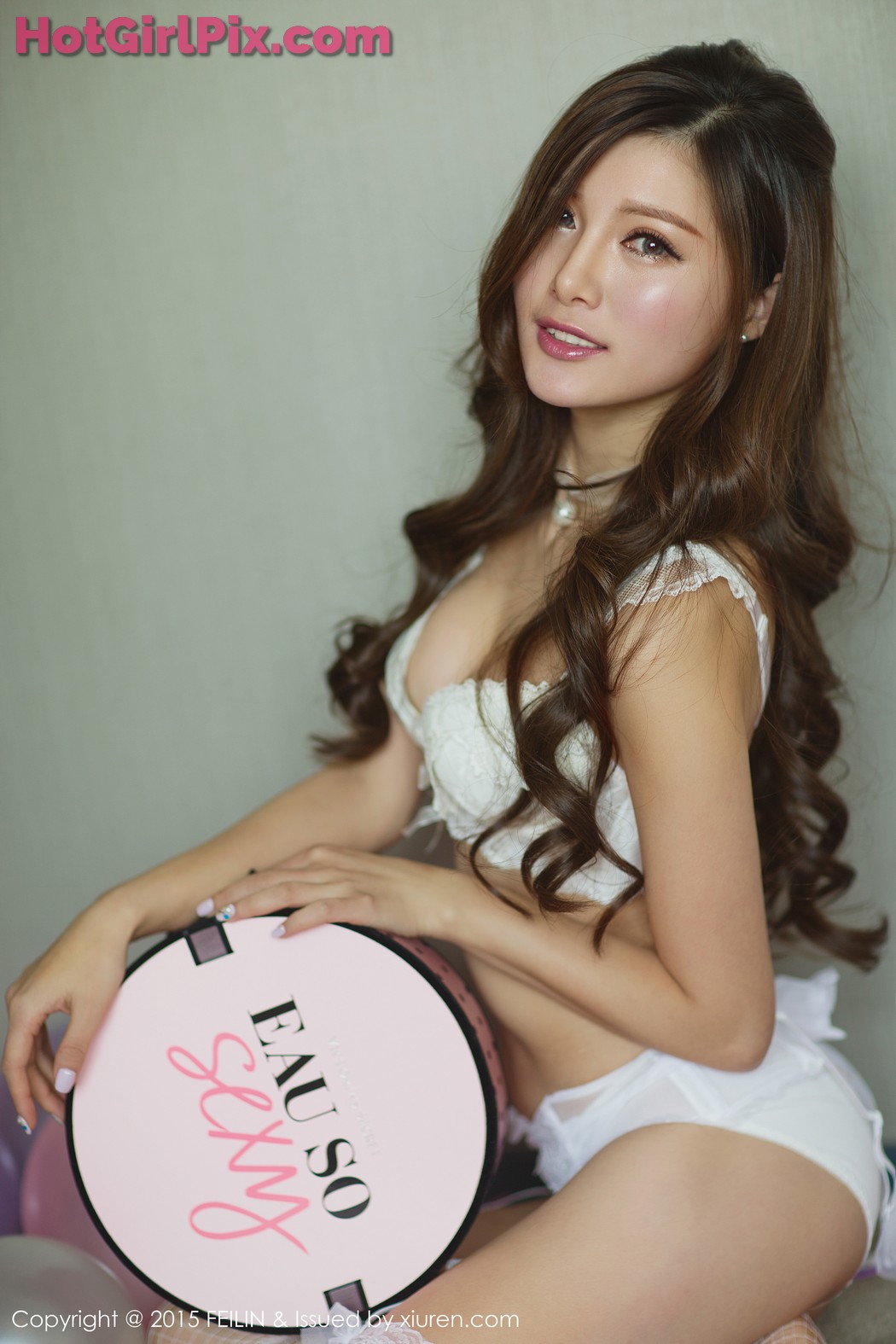 [FEILIN] VOL.001 Nai Cha 奶茶-Emily