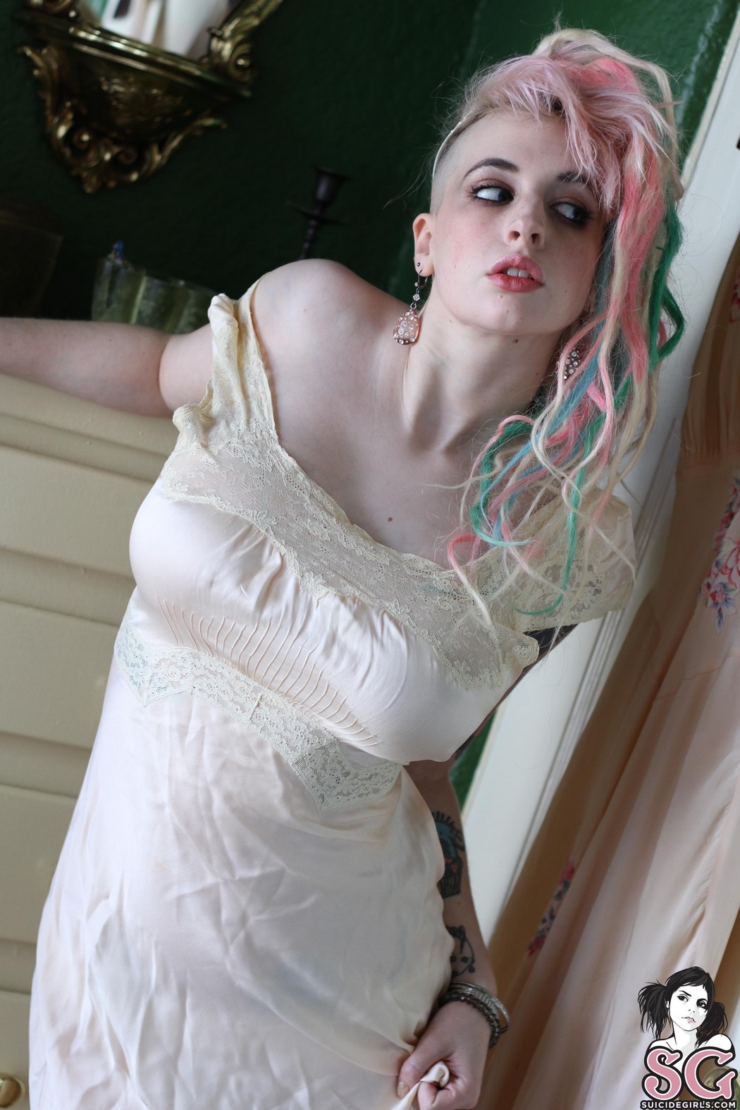 [Suicide Girls] Adria - Princess