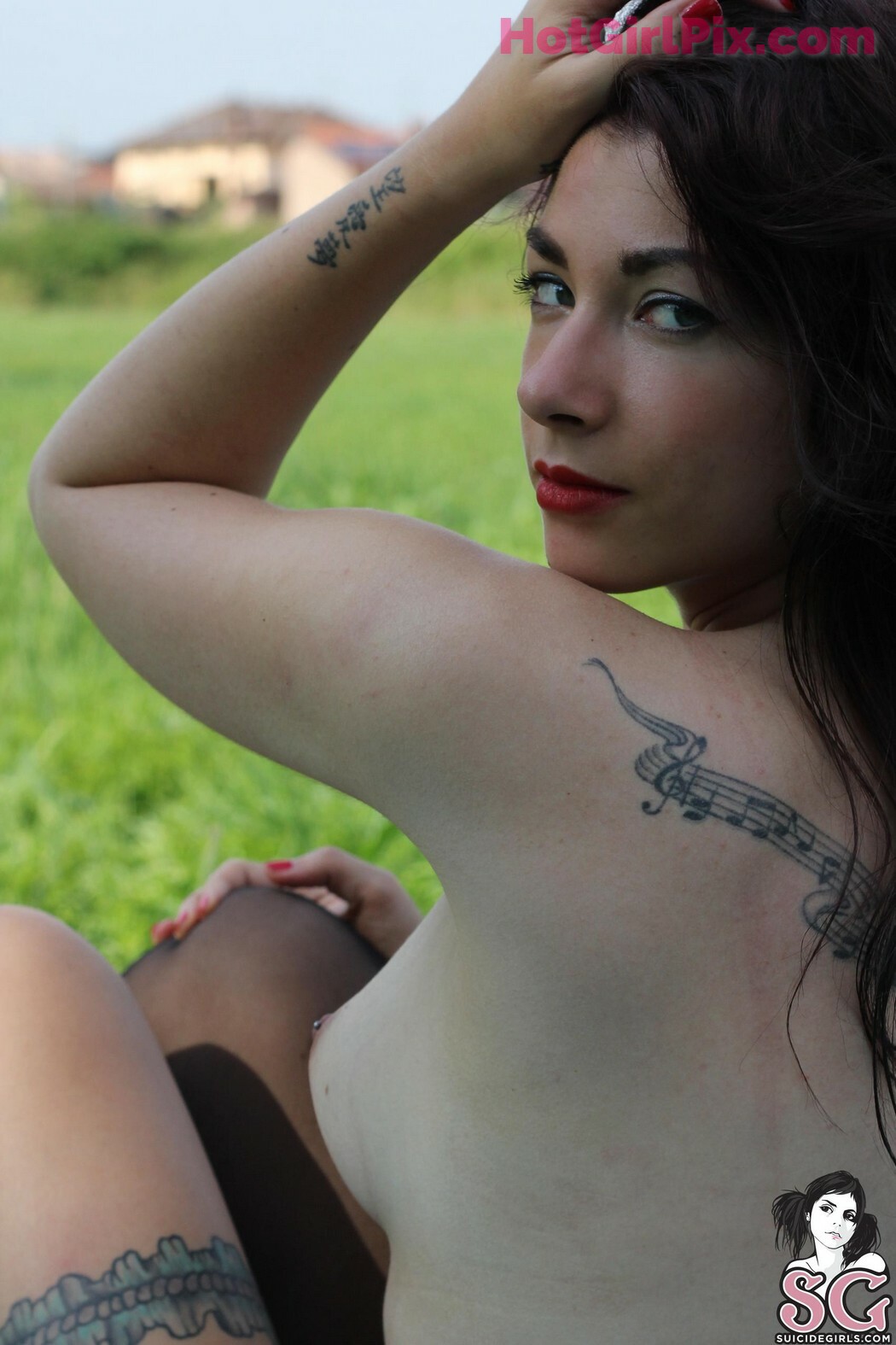 [Suicide Girls] Alerosebunny - 50's In Delight