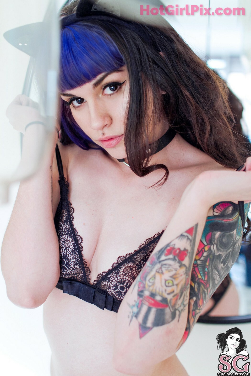 [Suicide Girls] Almendra - Purr Kitty