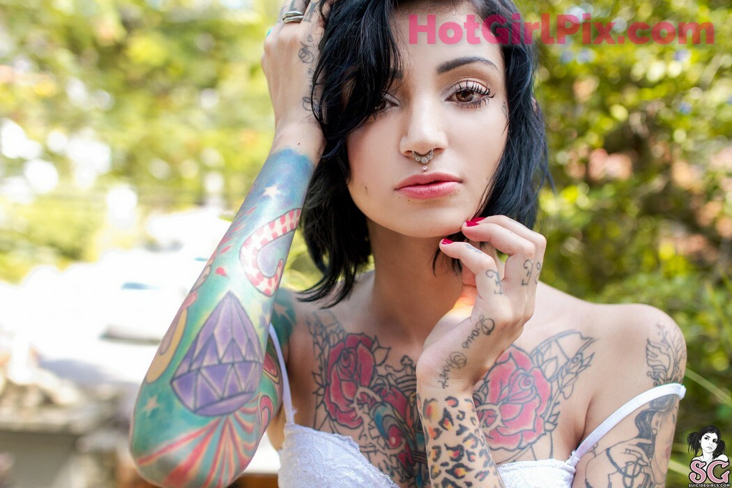 [Suicide Girls] Anabuhr - Prism