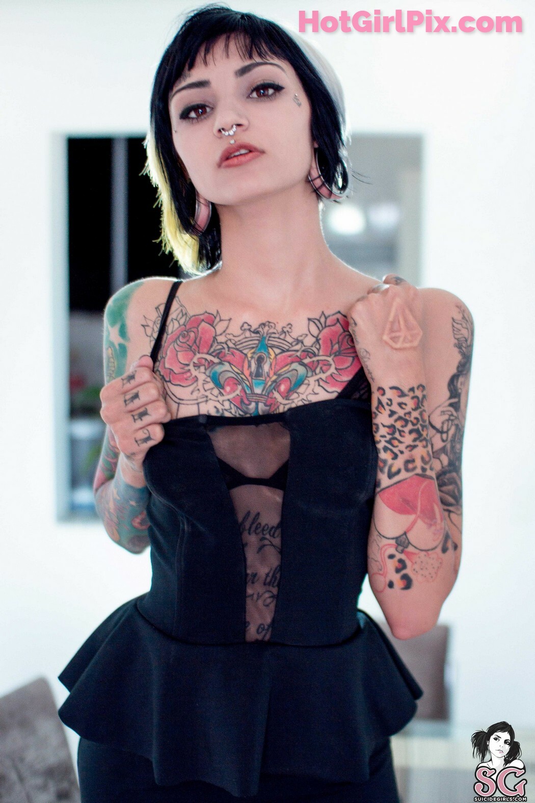 [Suicide Girls] Anabuhr - Black Rain