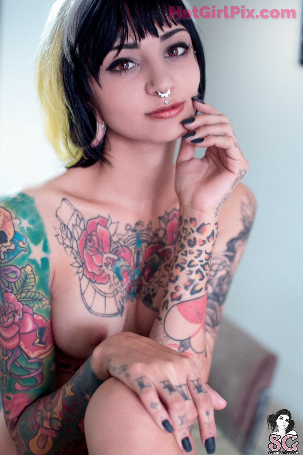 [Suicide Girls] Anabuhr - Black Rain