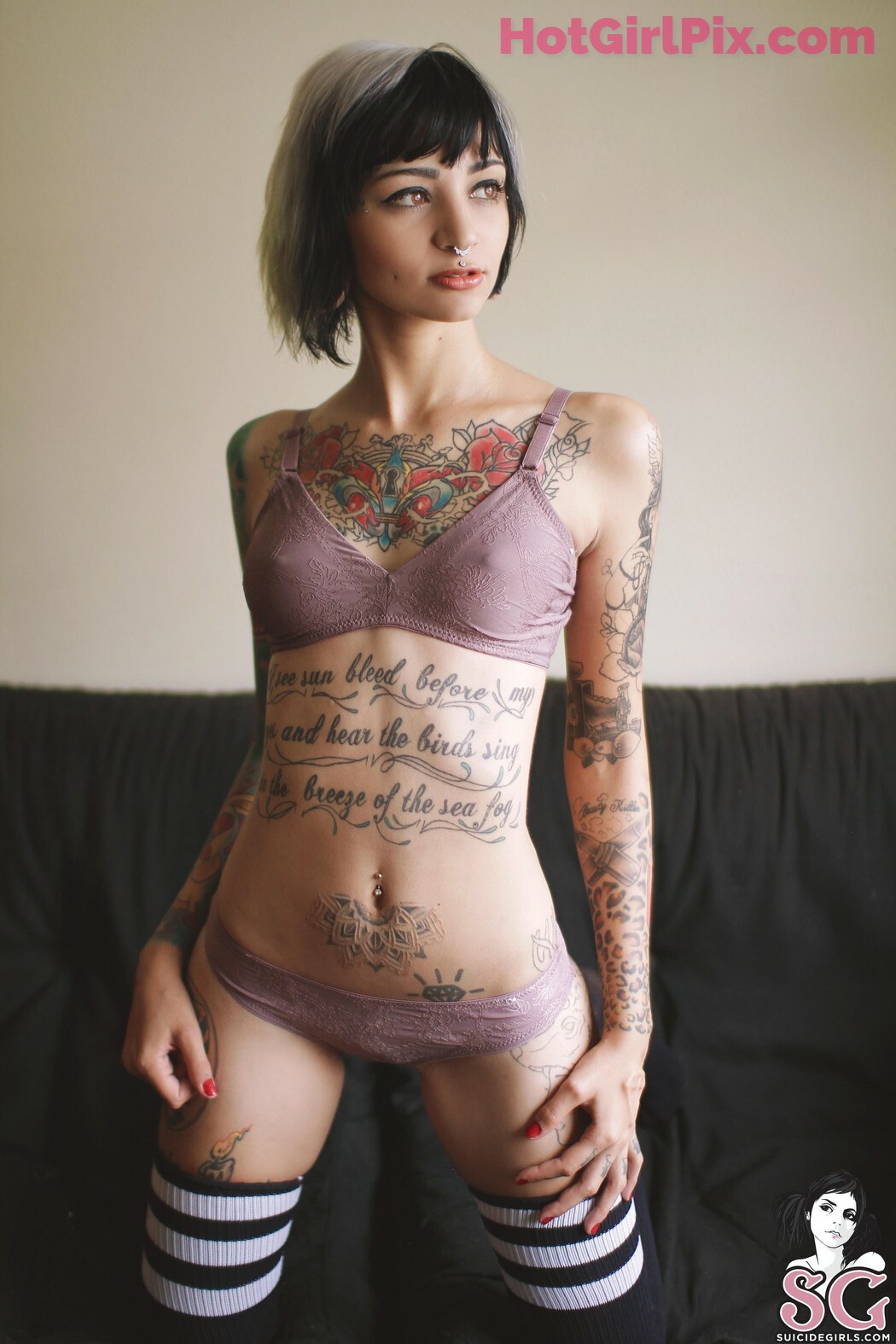 [Suicide Girls] Anabuhr - VIOLETA