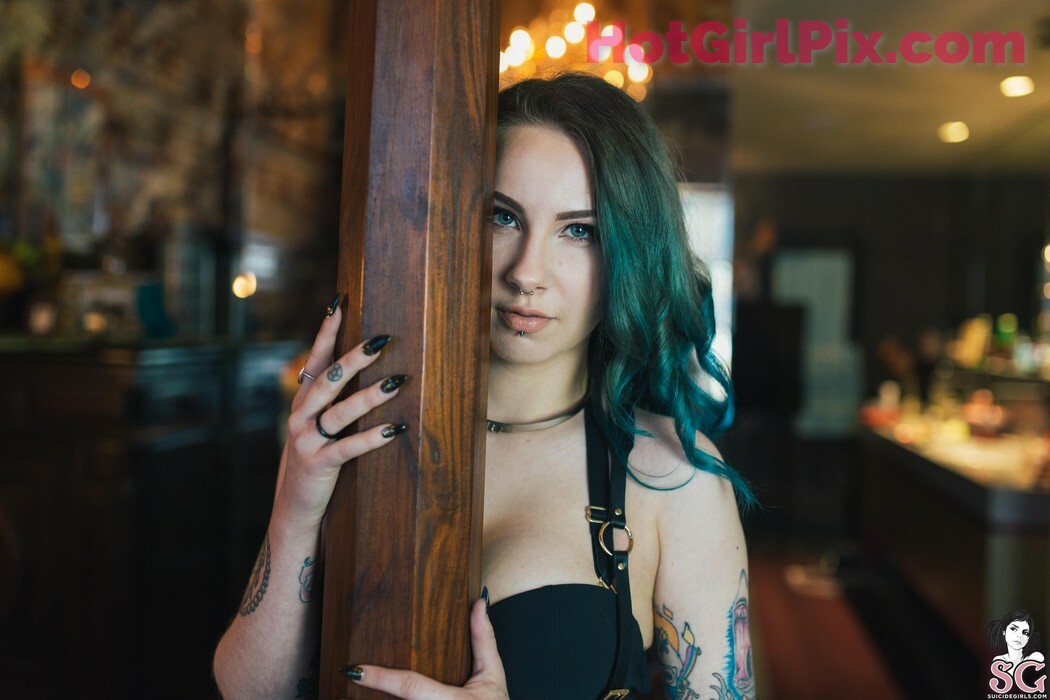 [Suicide Girls] Angelgore - Venus