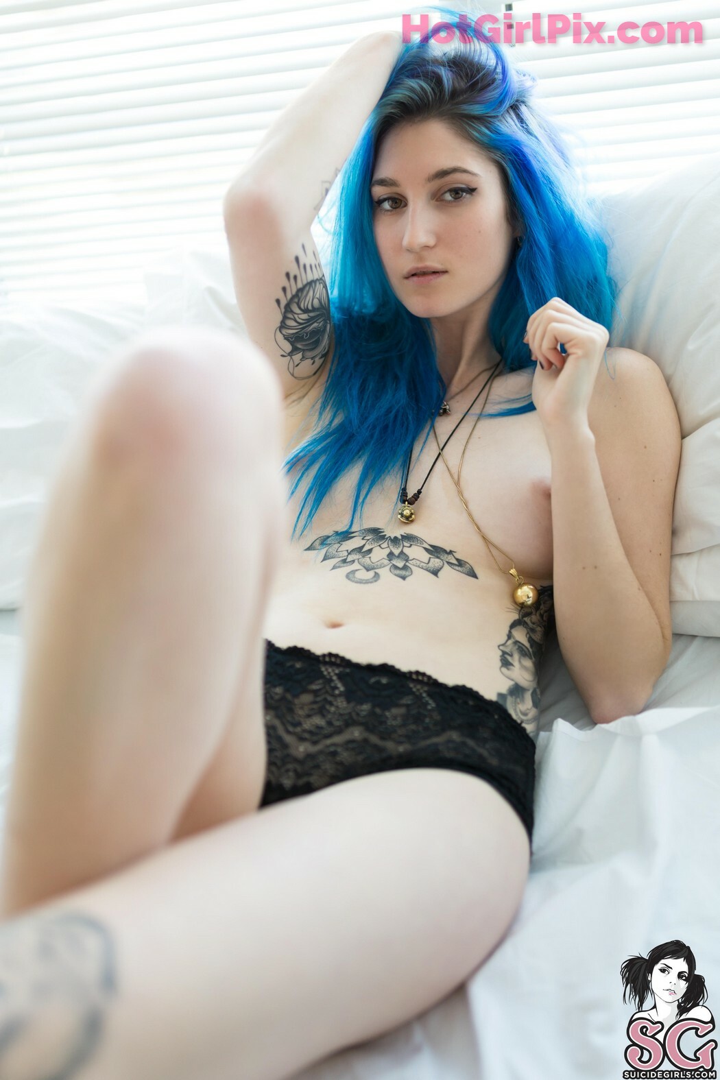 [Suicide Girls] Anouk - A Storm Inside Cover Photo