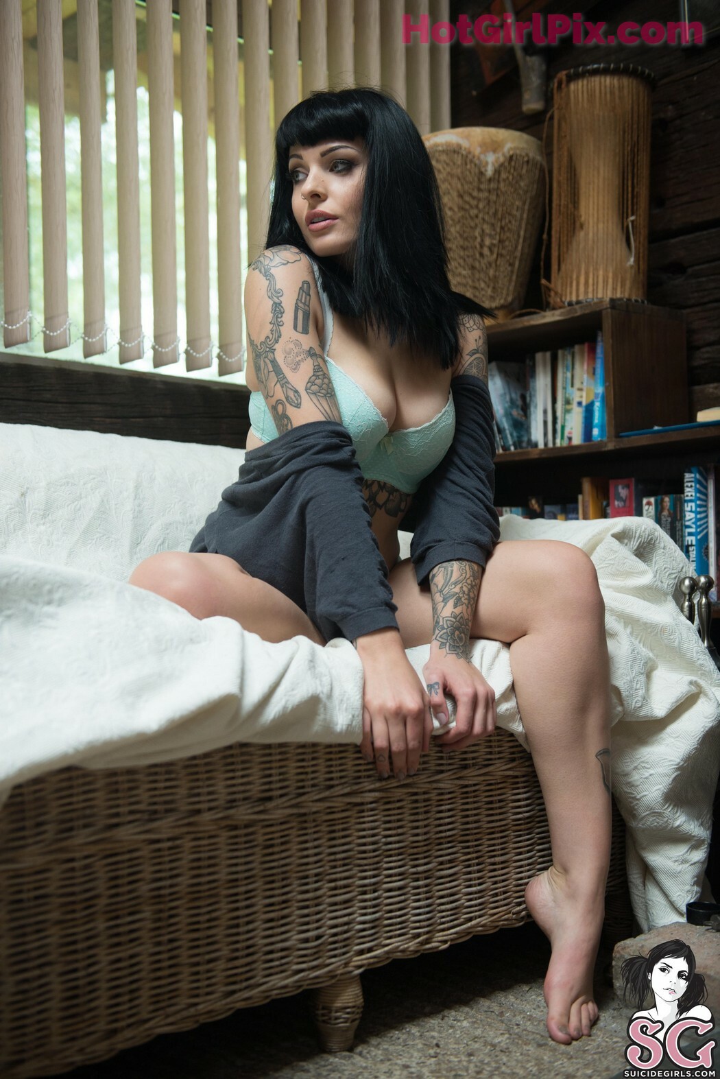 [Suicide Girls] Beckah - Cabin Comforts