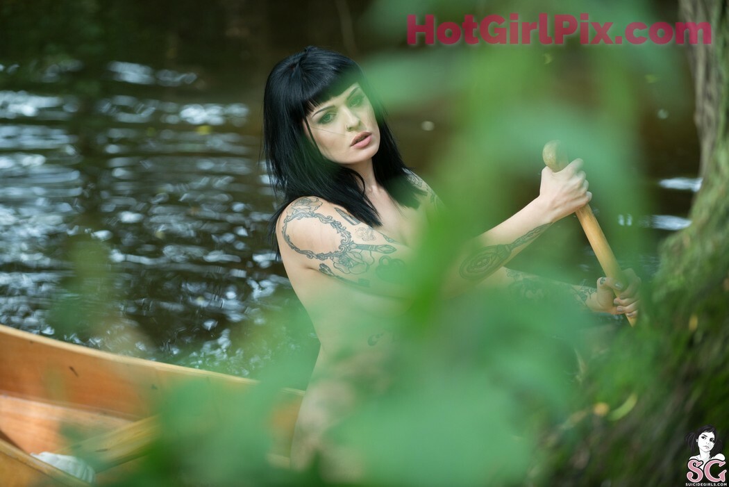 [Suicide Girls] Beckah - Just Around the River Bend