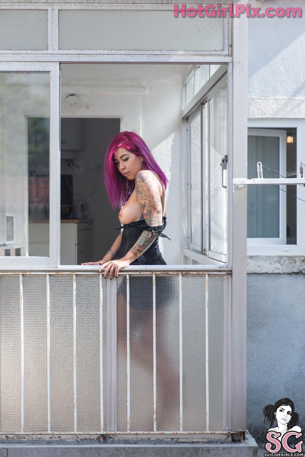 [Suicide Girls] Caia - The neighbour