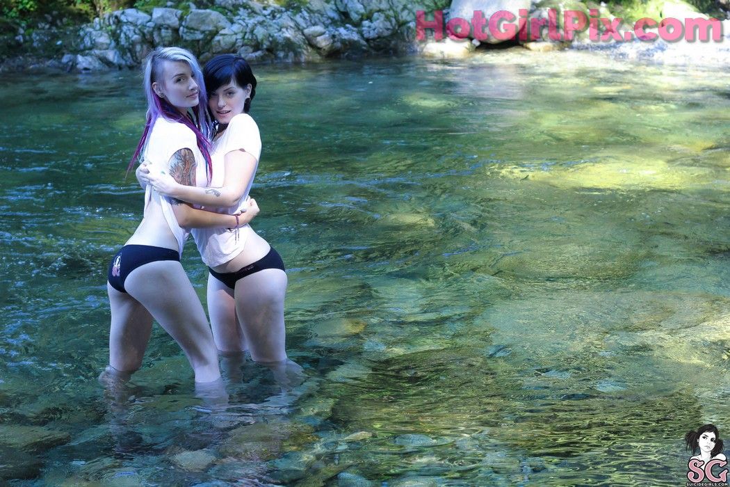 [Suicide Girls] Ceres & Stormyent - Blue is the Warmest Colour