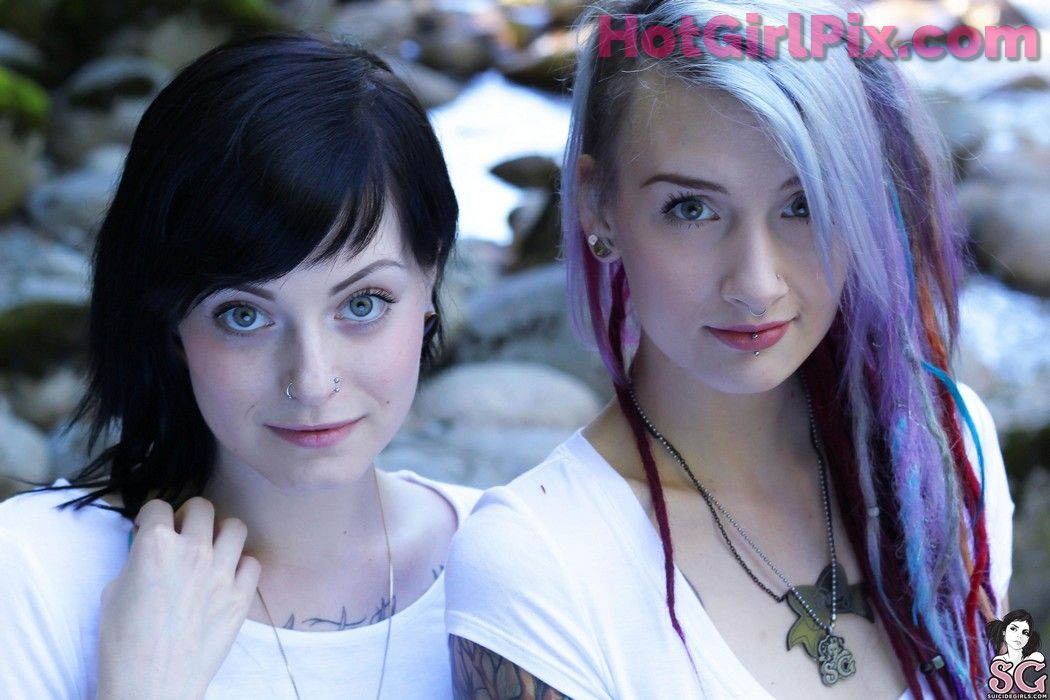 [Suicide Girls] Ceres & Stormyent - Blue is the Warmest Colour