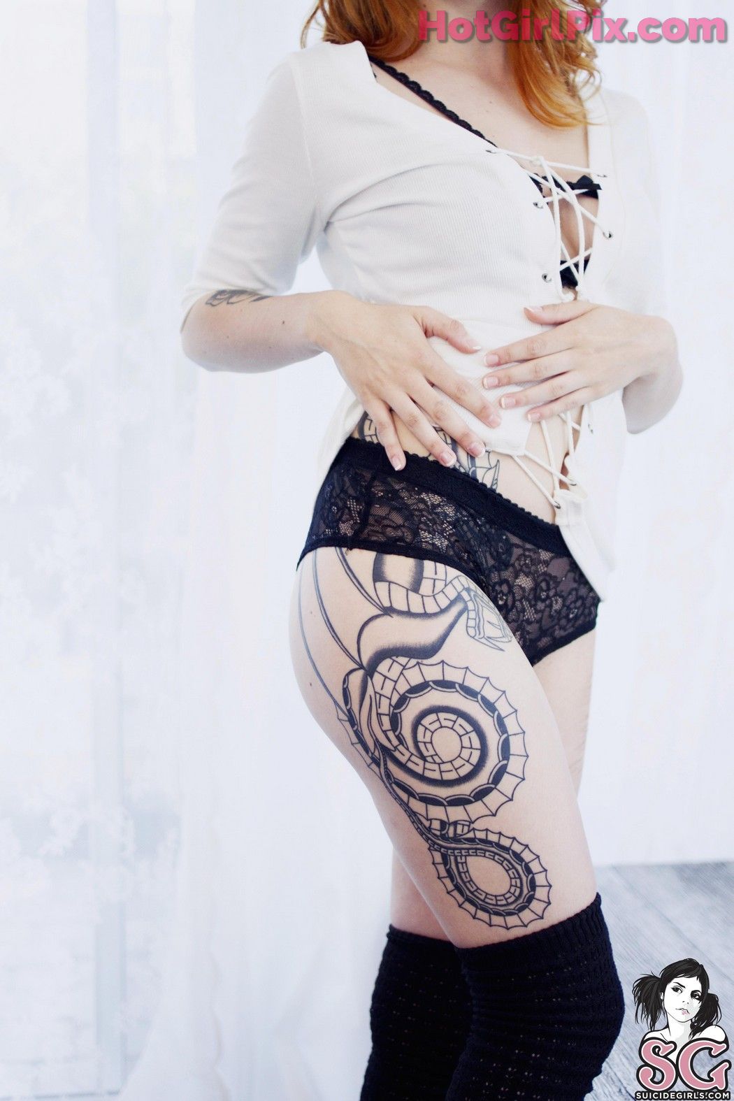 [Suicide Girls] Charleey - Clickbait