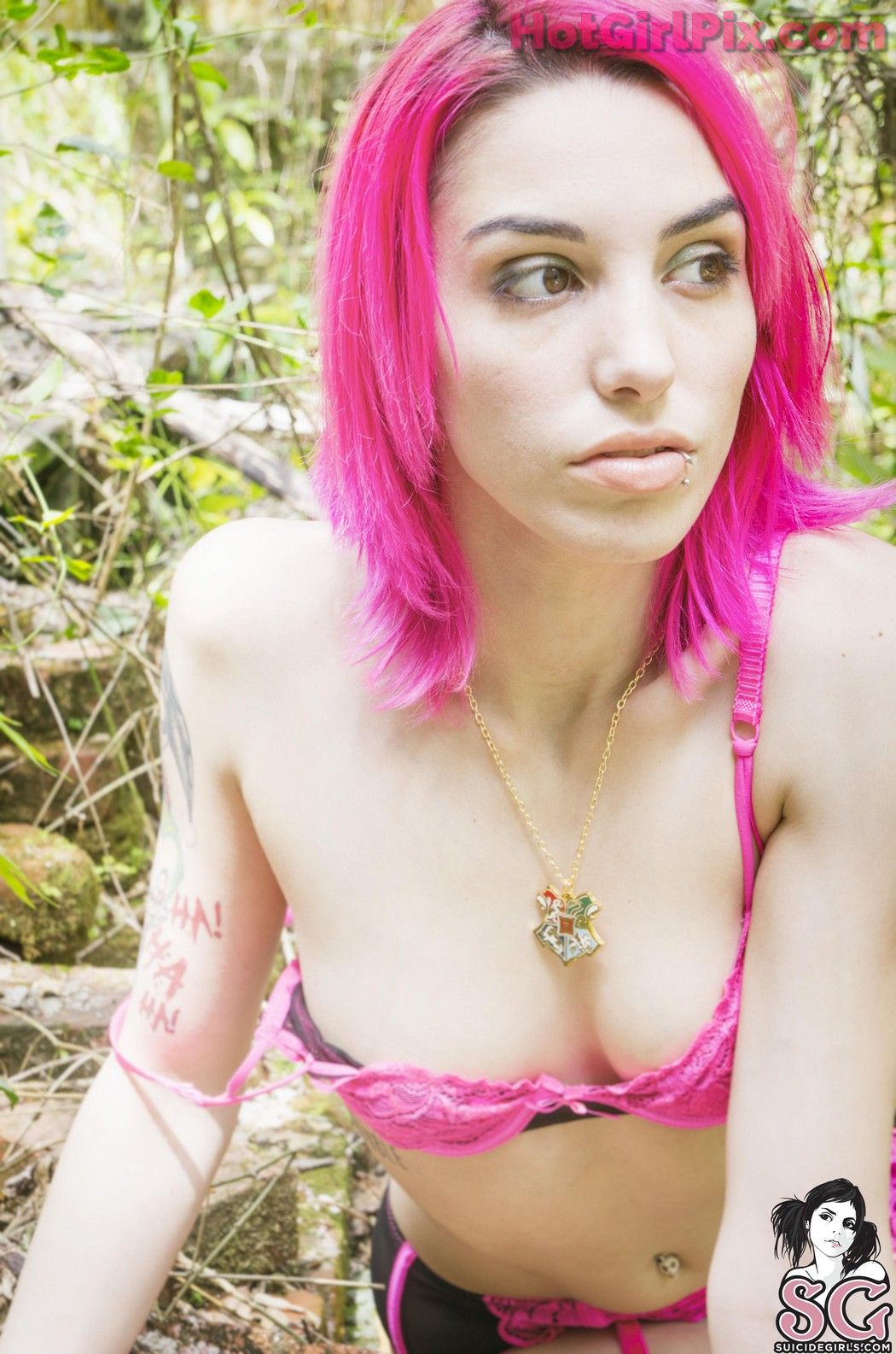 [Suicide Girls] Cirque