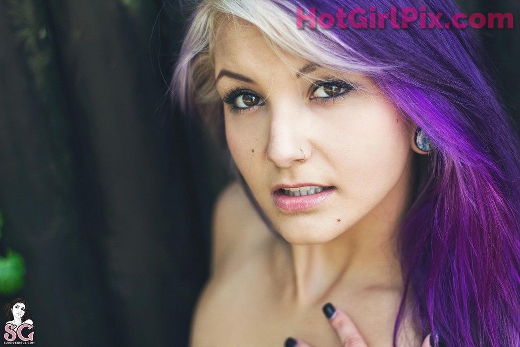 [Suicide Girls] Circa - Untitled