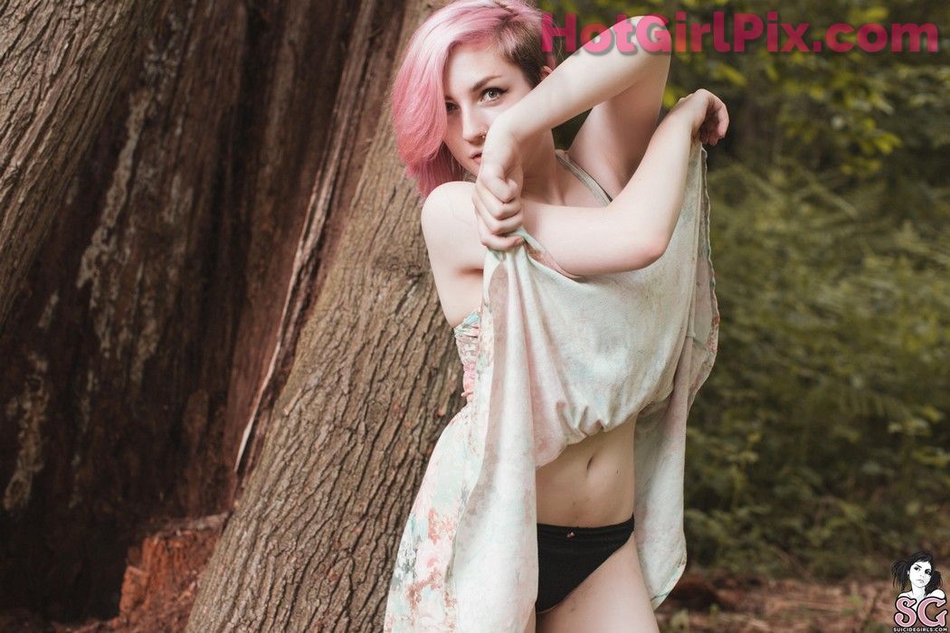 [Suicide Girls] Dawn - Pink Pixie