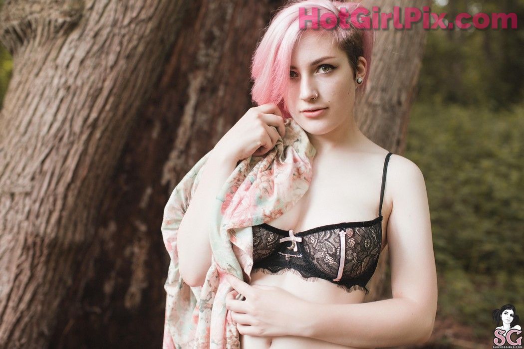 [Suicide Girls] Dawn - Pink Pixie