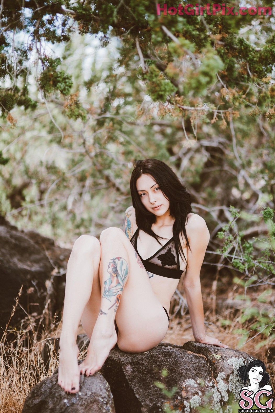 [Suicide Girls] Feryn - Raven