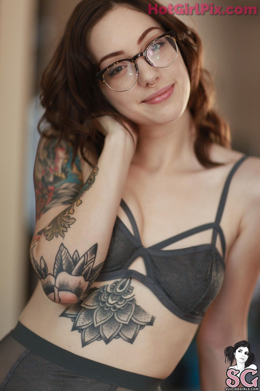 [Suicide Girls] Feryn - Barista