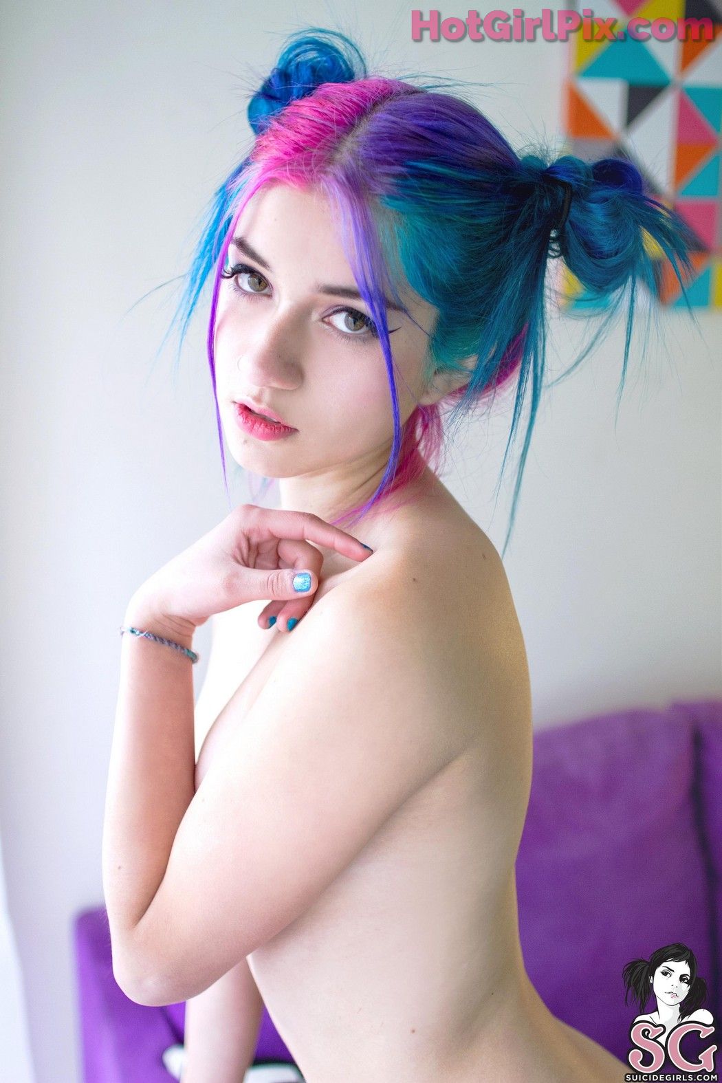 [Suicide Girls] Fay - Let's Play!