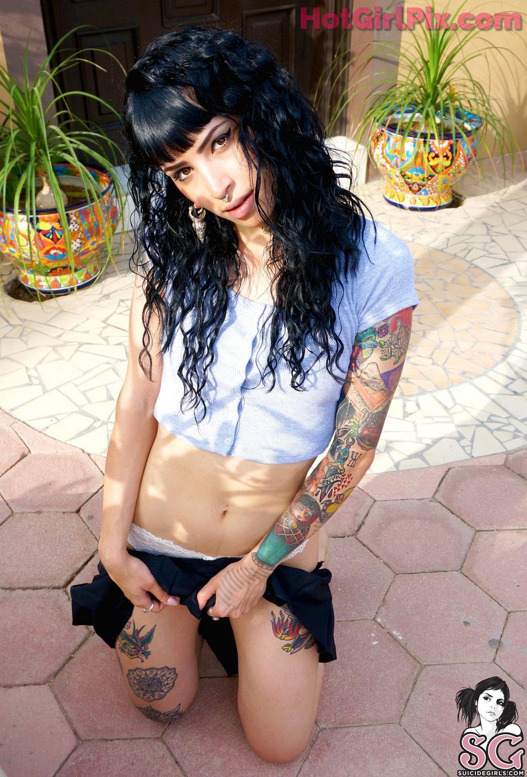 [Suicide Girls] Fridah - Heavens Door