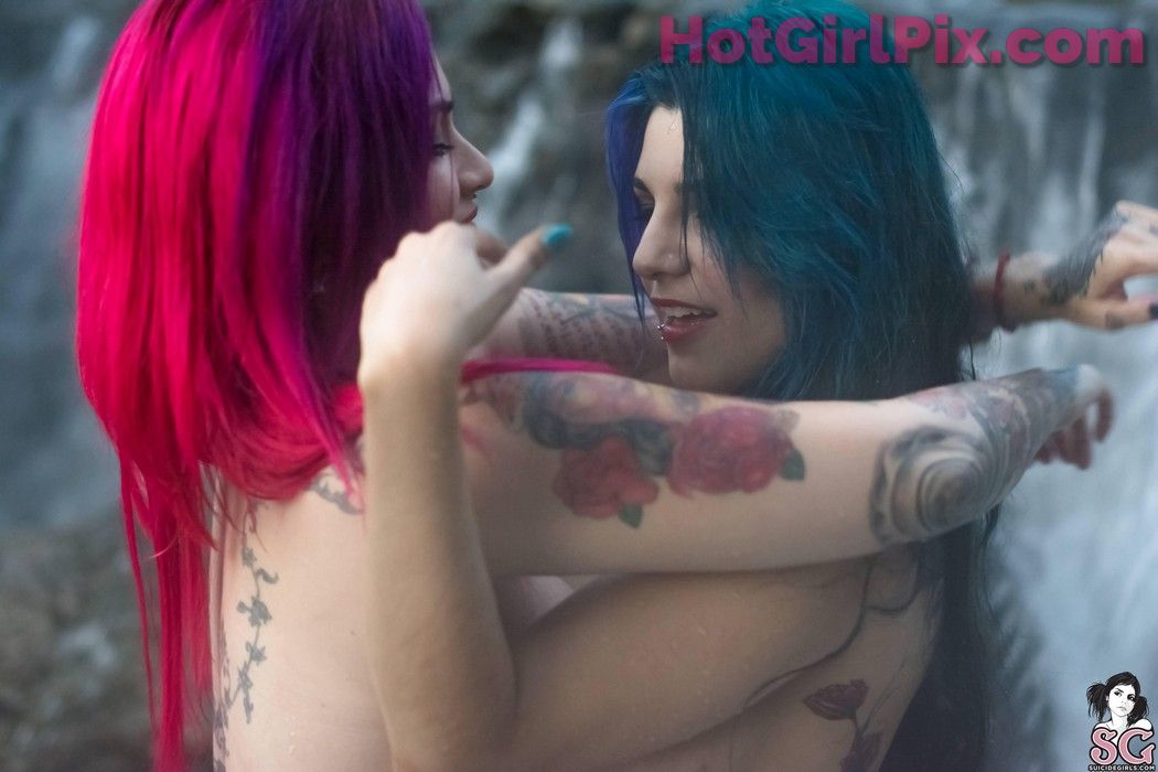 [Suicide Girls] Fernanda & Circa - Naiades