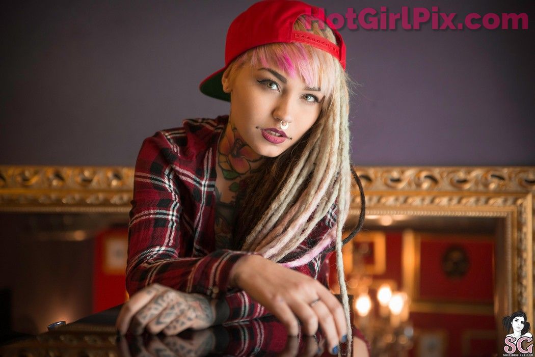 [Suicide Girls] Fishball - Make it Happen