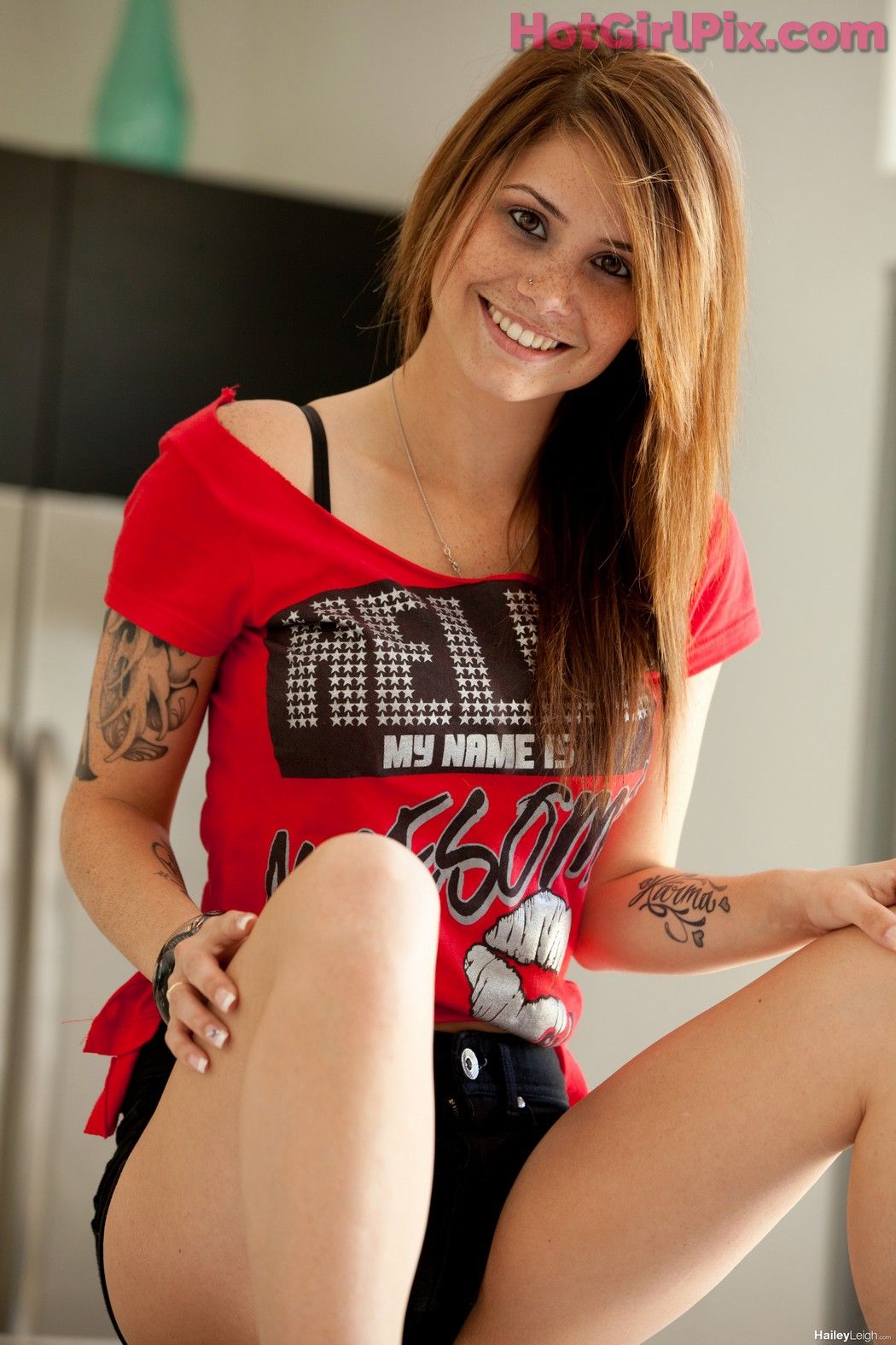 Hailey Leigh - My Name Is Awesome