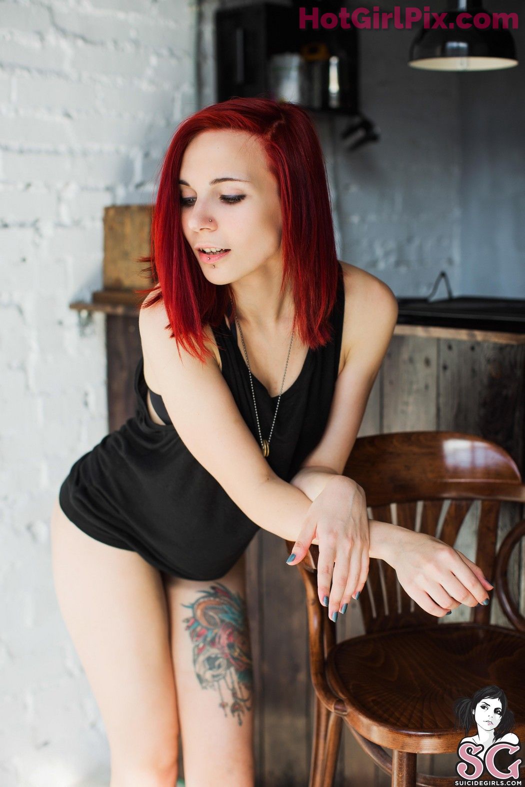 [Suicide Girls] Ivylina - What Suits you Best