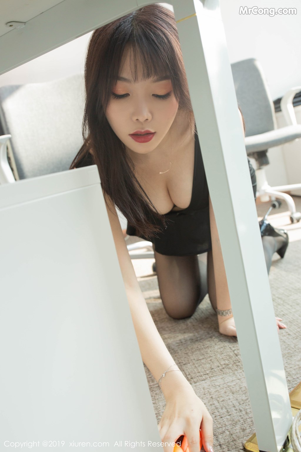 [XIUREN] No.1757 Zhizhi 芝芝Booty