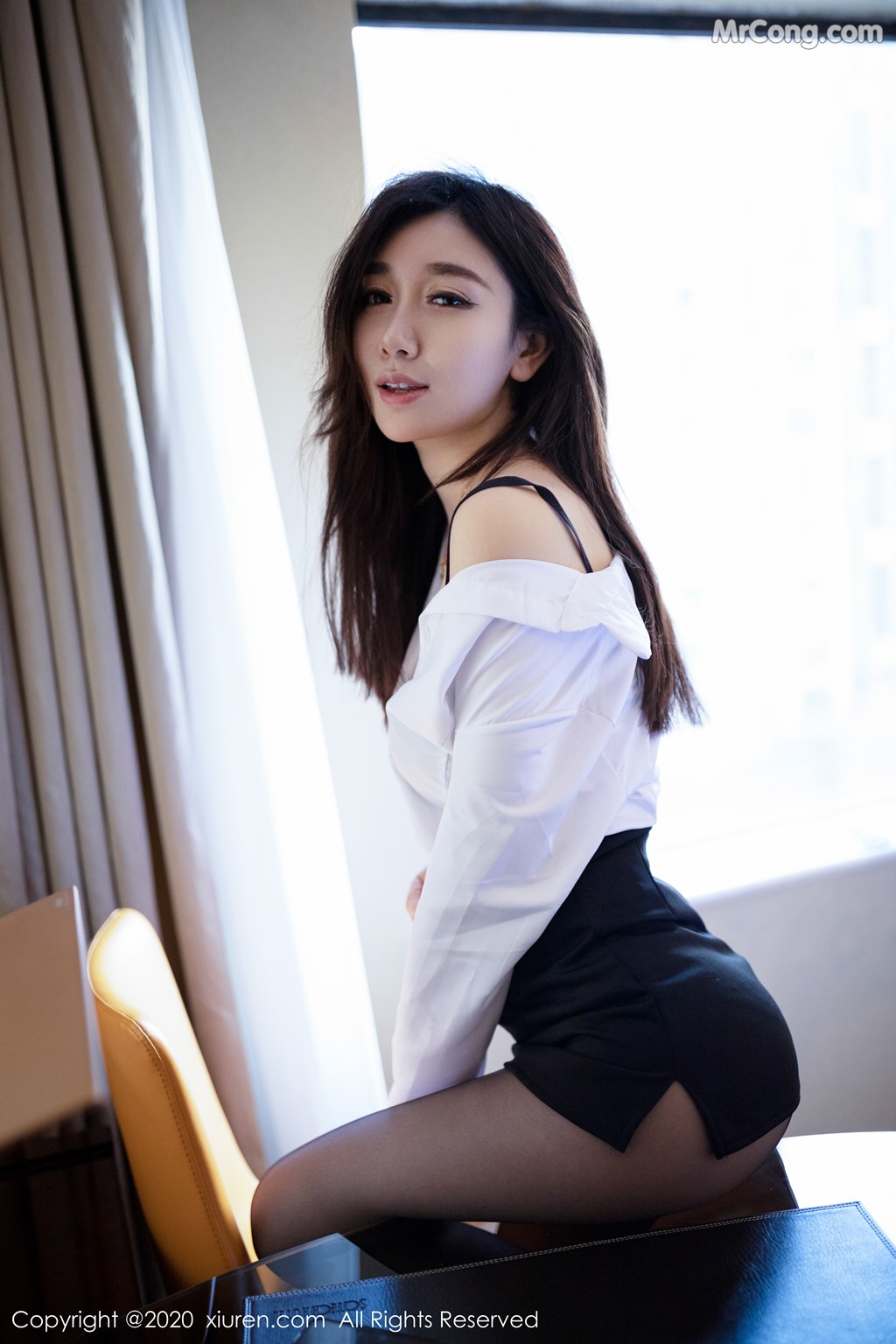 [XIUREN] No.1933 伊思思niko