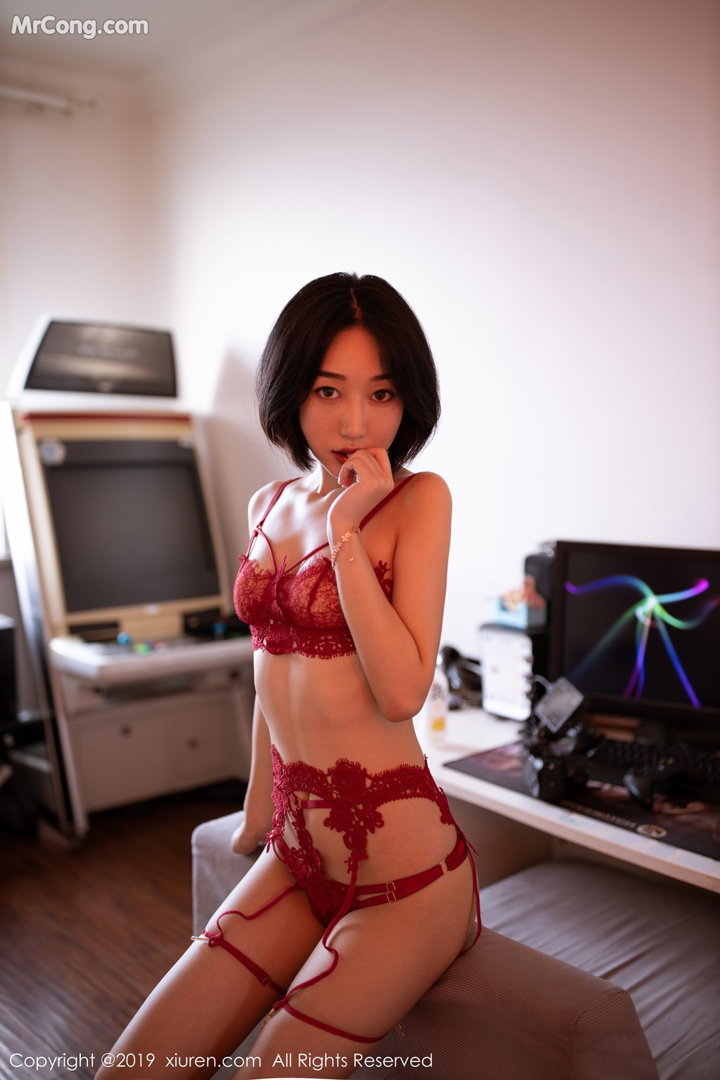 [XIUREN] No.1626 Xiao Jiu Yue 小九月