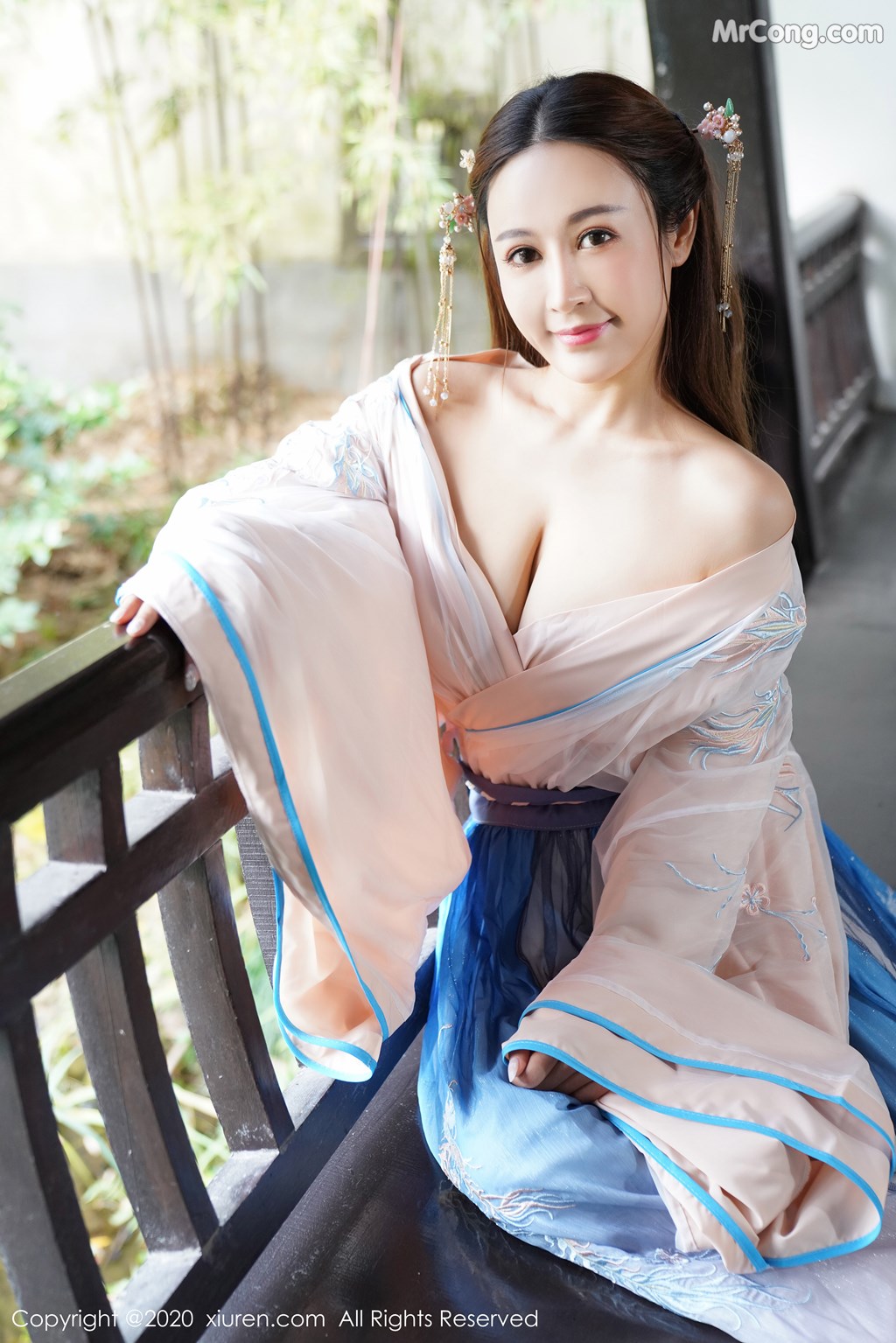 [XIUREN] No.1983 Zhou Jing Kong 周井空