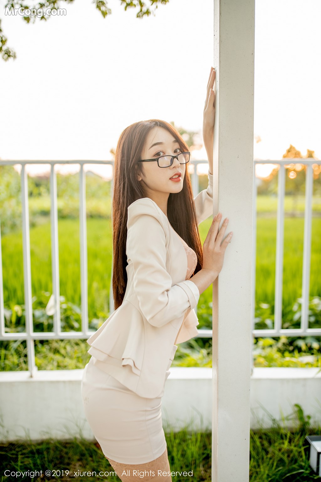 [XIUREN] No.1700 Xiao Jiu Yue 小九月