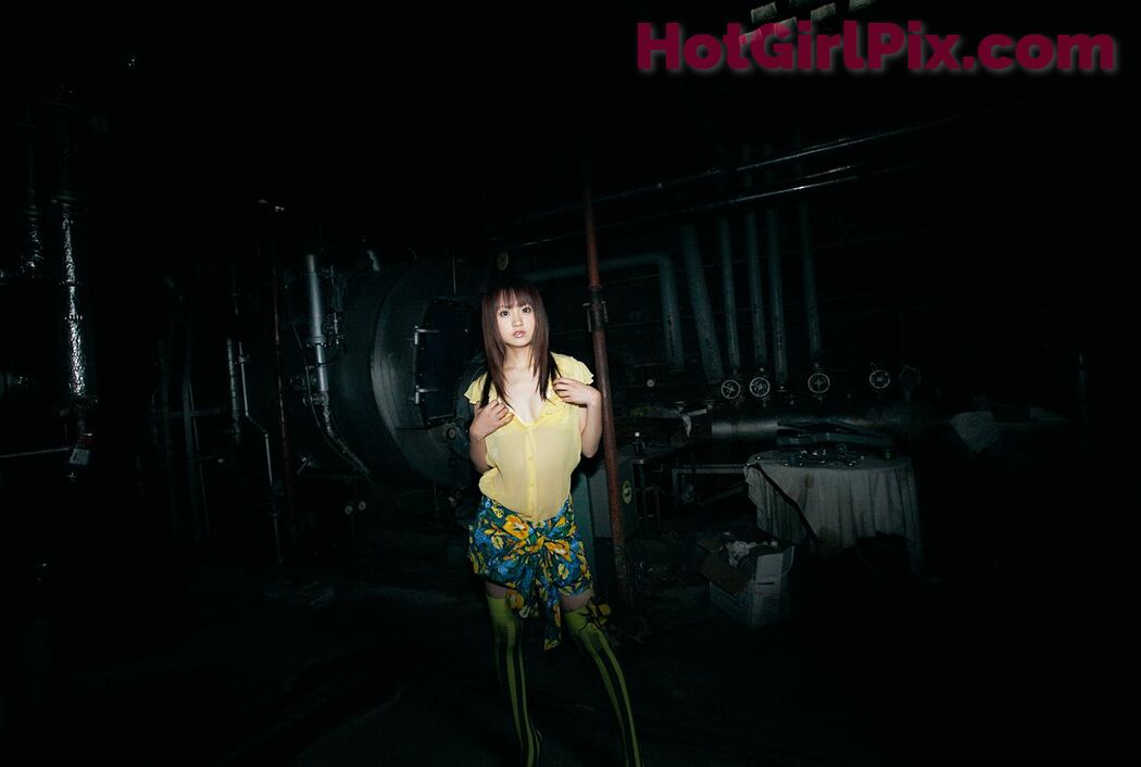 [Image.tv] Shoko Hamada "mysterious doll"