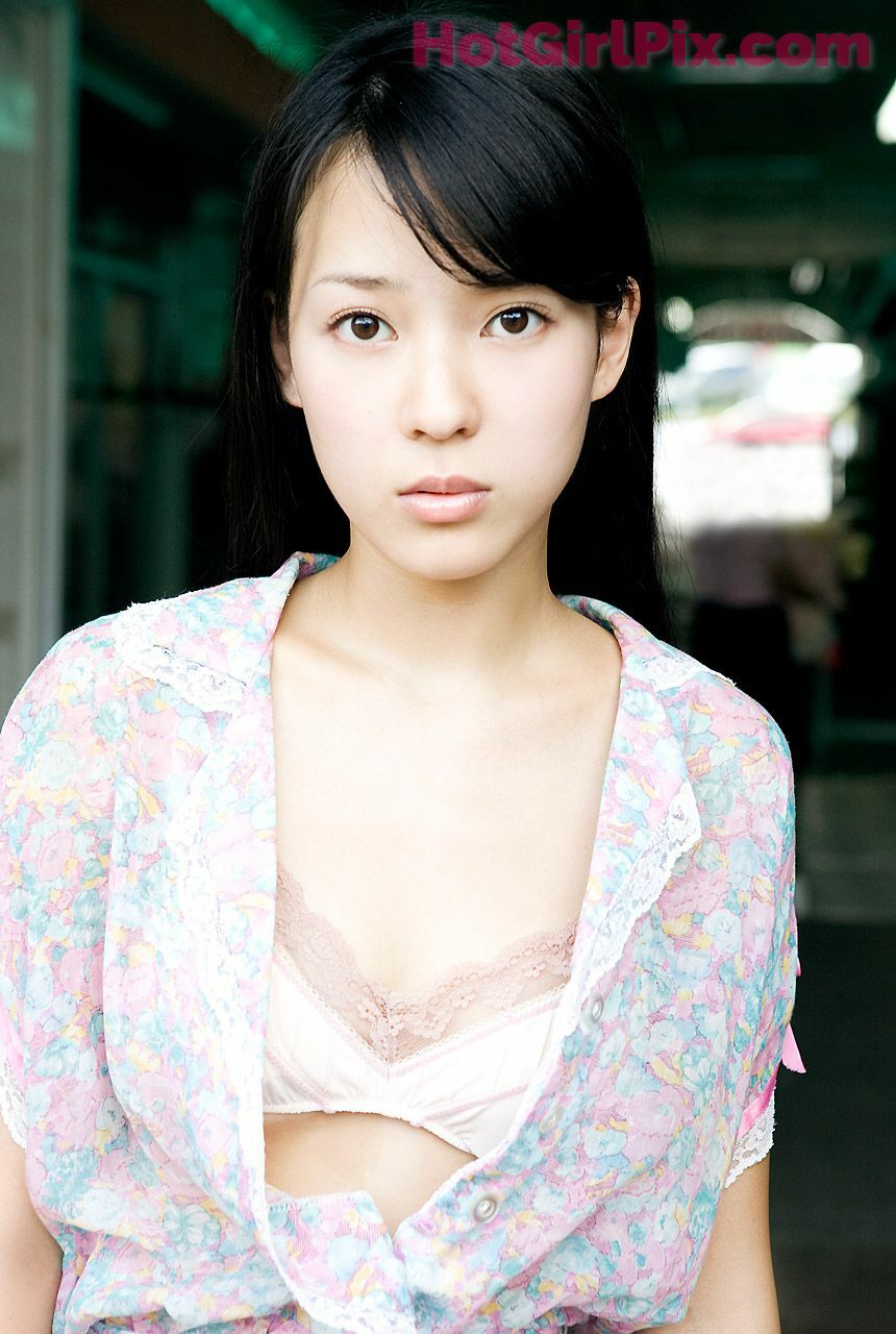 [Image.tv] Natsuko "Love is like a shooting star"