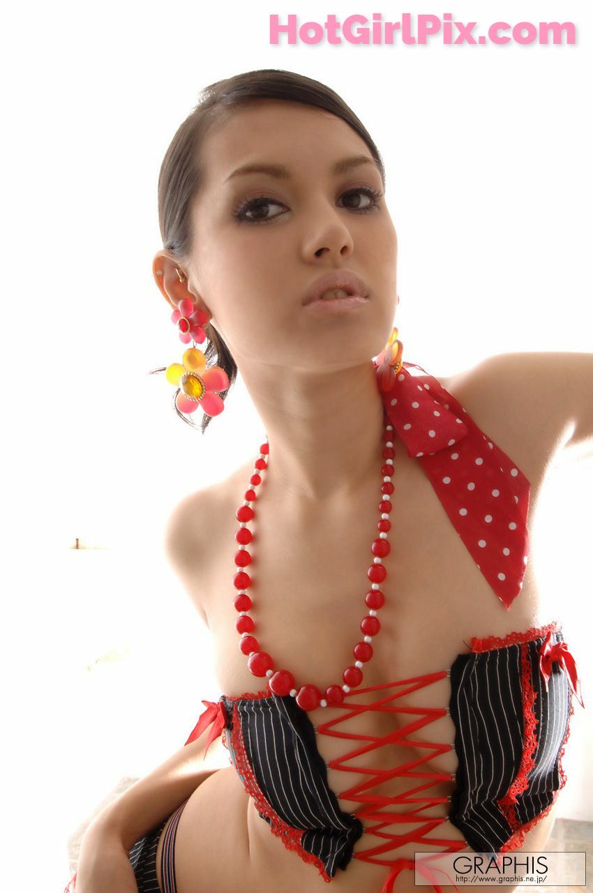 [Graphis] Maria Ozawa "Harvest" Gals