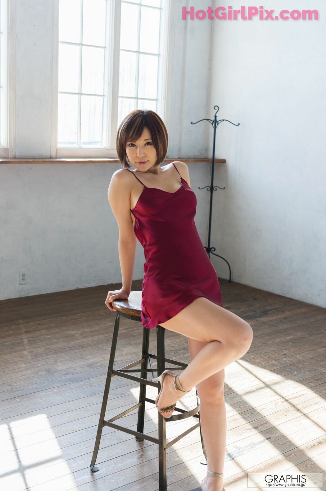 [Graphis] Yuria Satomi "Foxy Lady"