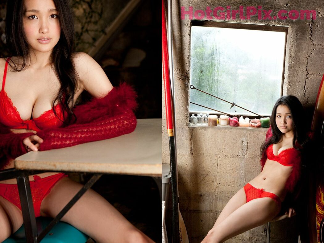 [Image.tv] Reon Kadena & Moe Kusano - "Black and Red" Part 1