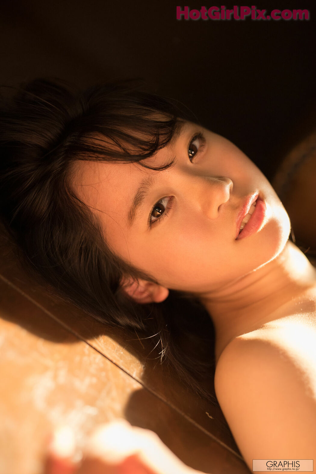 [Graphis] Yura Kano - First Gravure